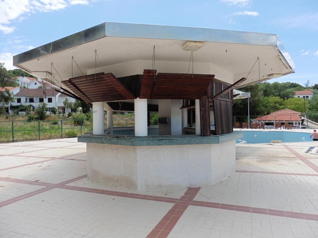 Apartment Tara Nečujam Екстериор снимка